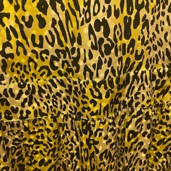 BAUM UND PFERDGARTEN YELLOW ANIMAL PRINT SILK DRESS - Picture 4 of 9